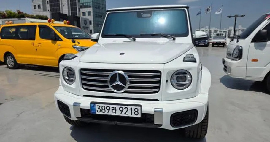 Mercedes-Benz G-Class 
