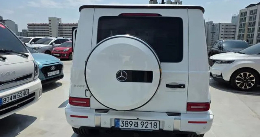Mercedes-Benz G-Class 