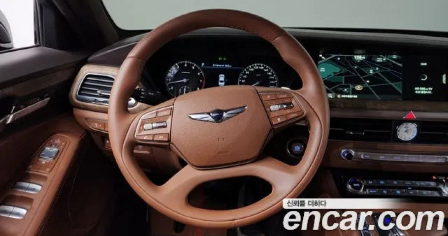 Genesis G90 
