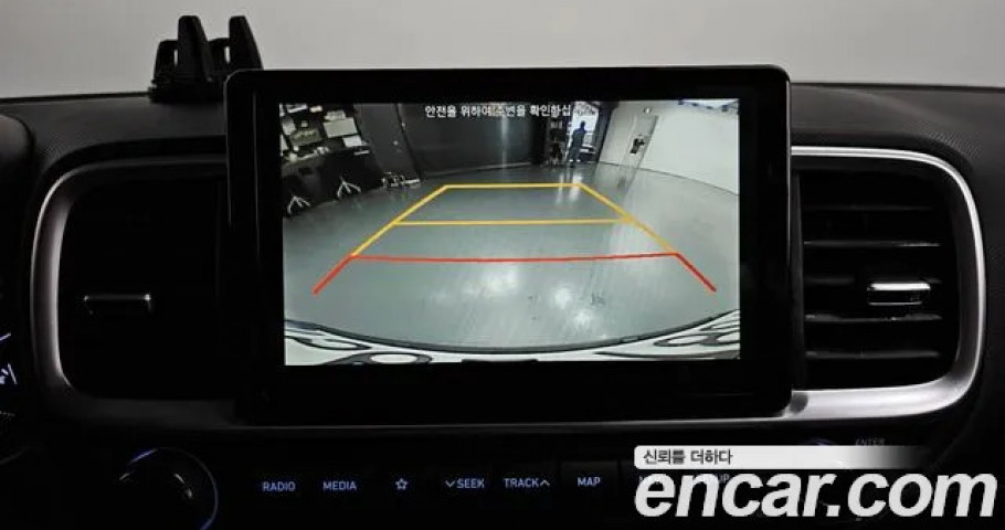Hyundai Venue 