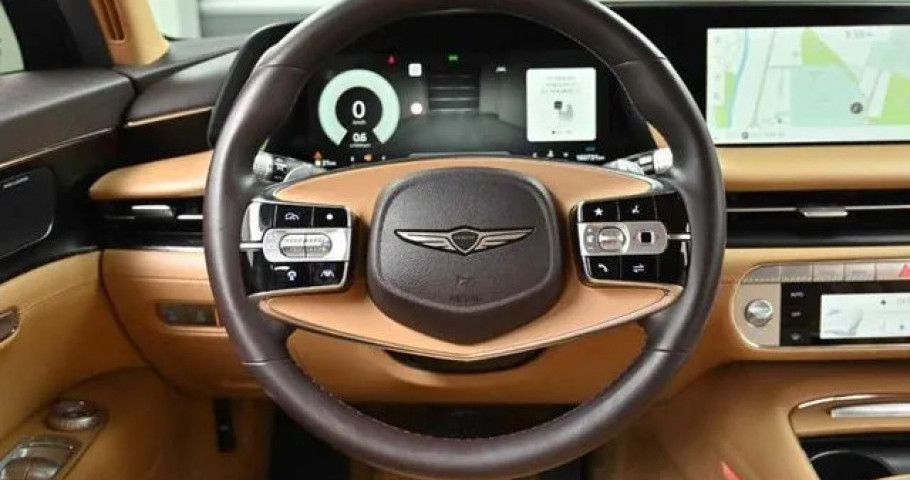 Genesis G90 