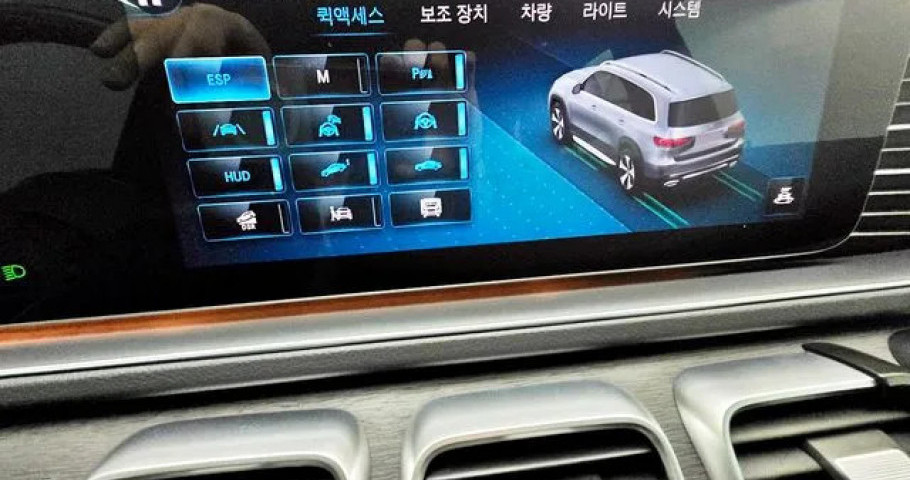 Mercedes-Benz Gls-Class 