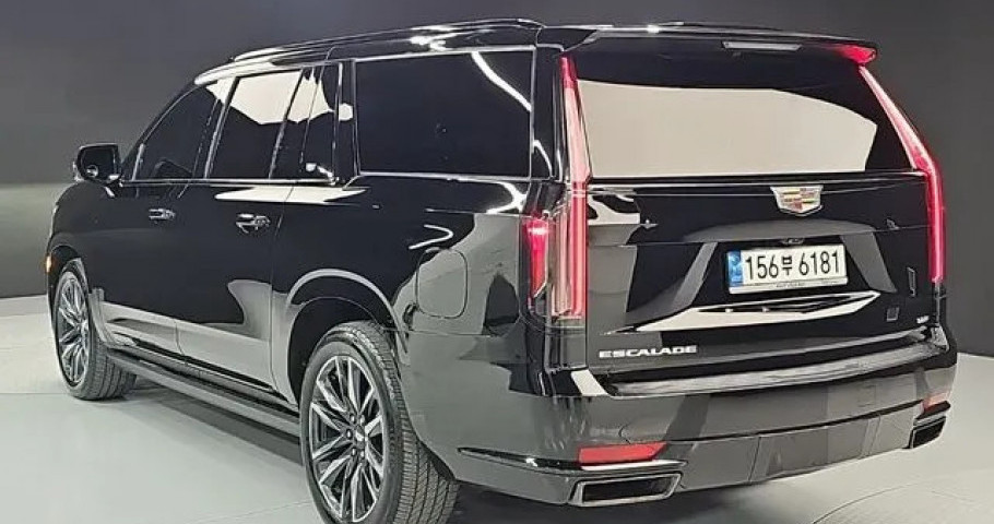 Cadillac Escalade 