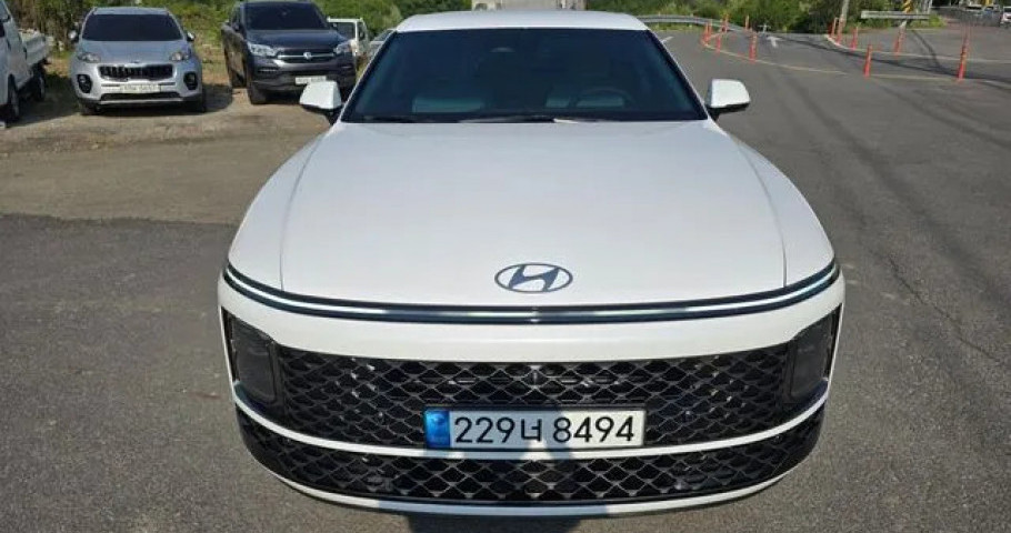 Hyundai Grandeur 