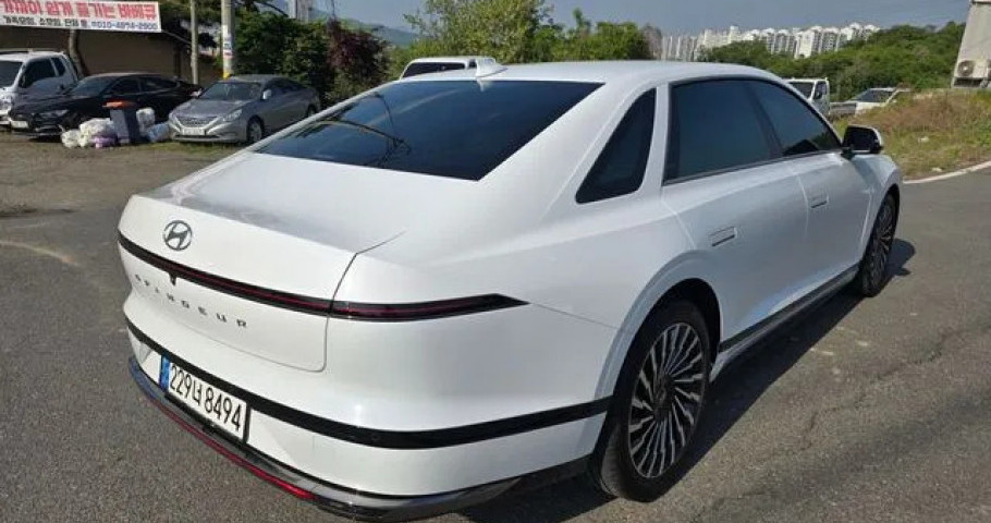 Hyundai Grandeur 