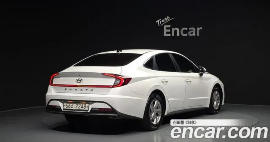 Hyundai Sonata 