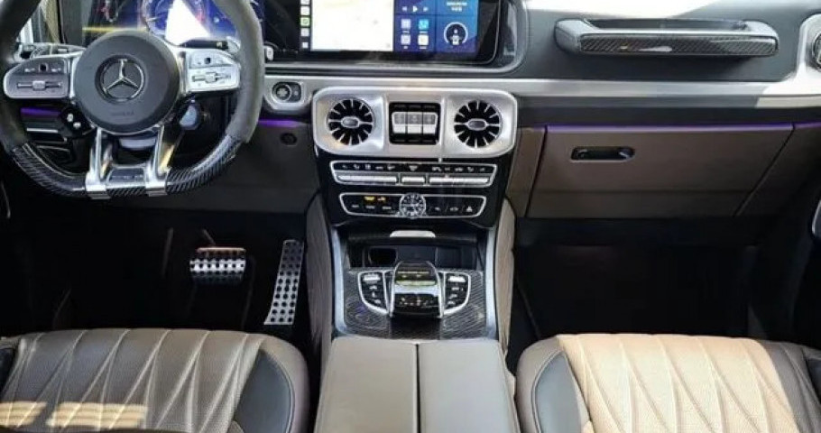 Mercedes-Benz G-Class 