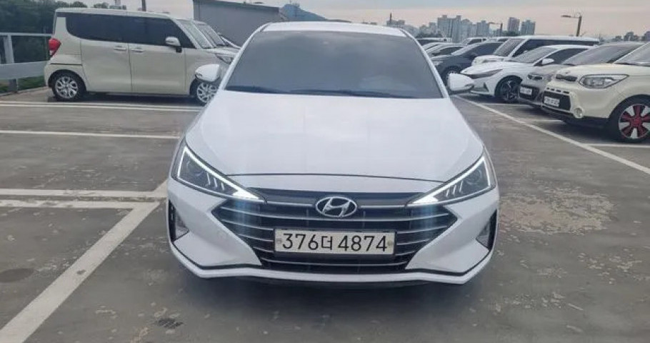 Hyundai Avante (Elantra) 