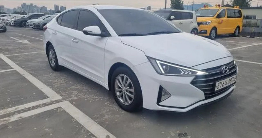 Hyundai Avante (Elantra) 