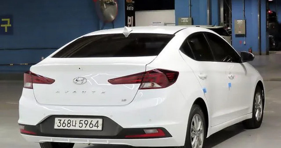 Hyundai Avante (Elantra) 
