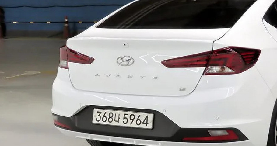 Hyundai Avante (Elantra) 