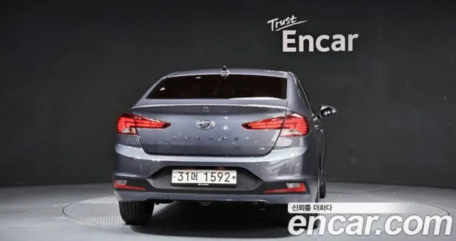 Hyundai Avante (Elantra) 