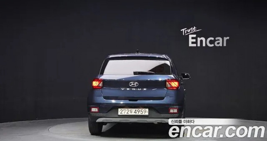 Hyundai Venue 