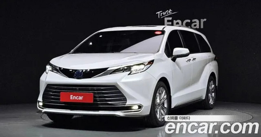 Toyota Sienna 