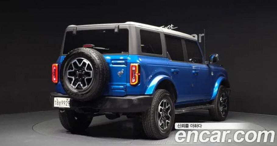 Ford Bronco 