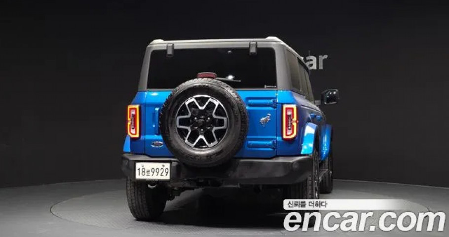 Ford Bronco 
