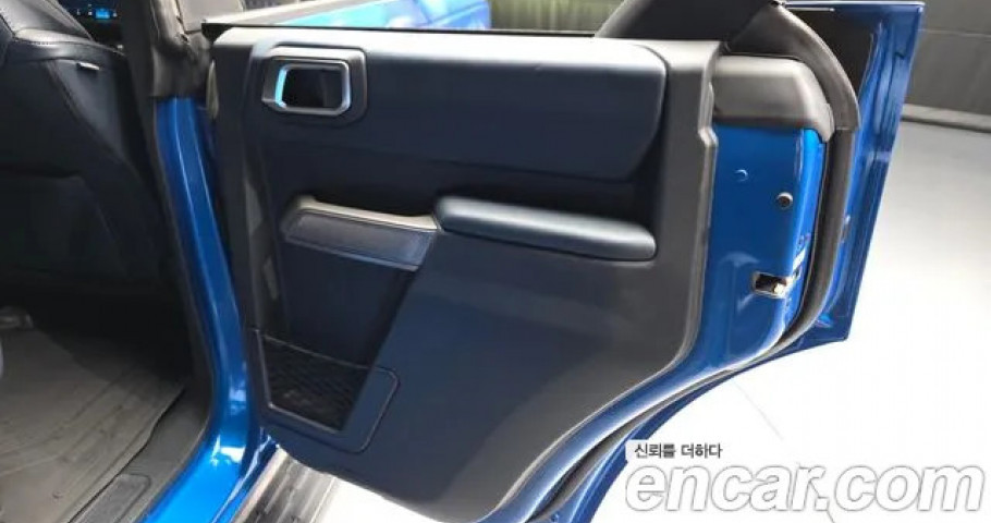 Ford Bronco 