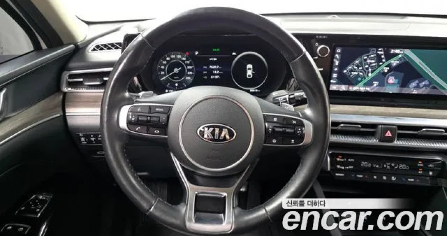 Kia K5 