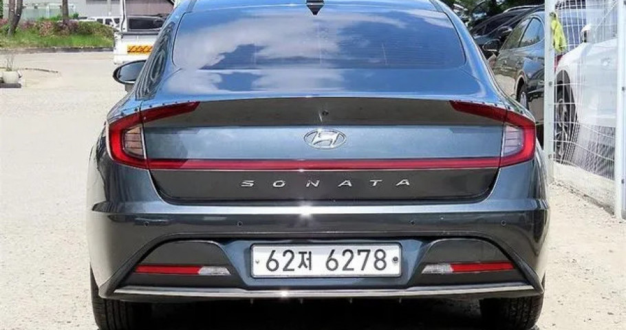 Hyundai Sonata 