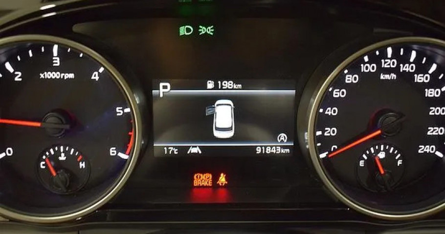Kia Carnival 