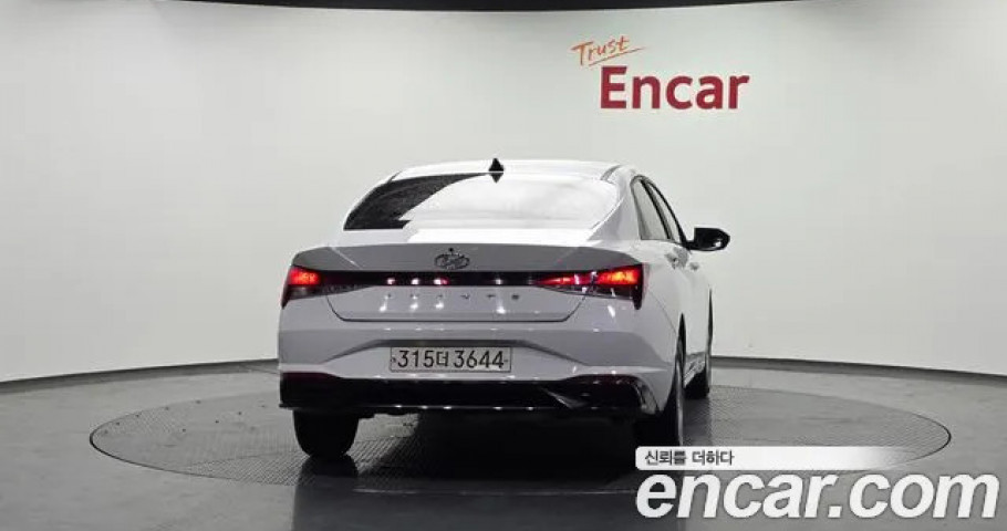 Hyundai Avante (Elantra) 