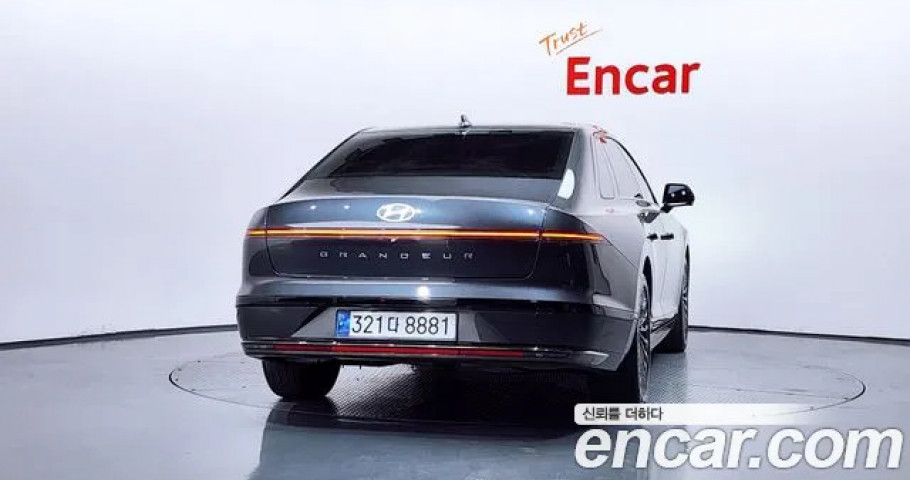 Hyundai Grandeur 