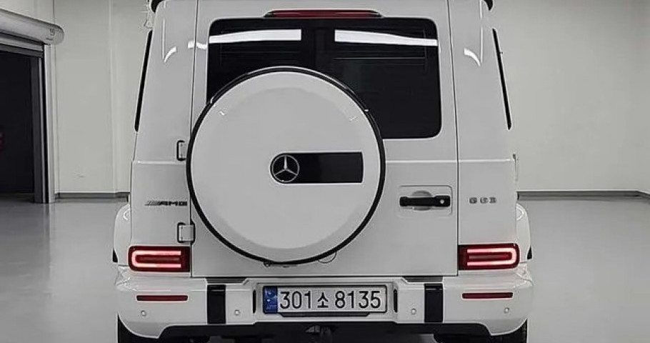 Mercedes-Benz G-Class 