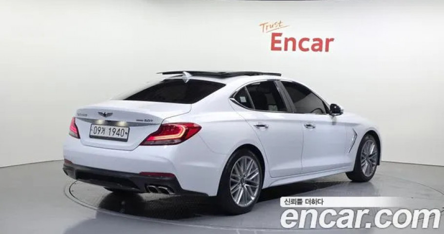 Genesis G70 