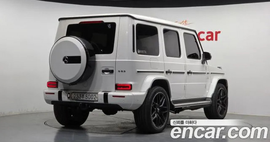 Mercedes-Benz G-Class 