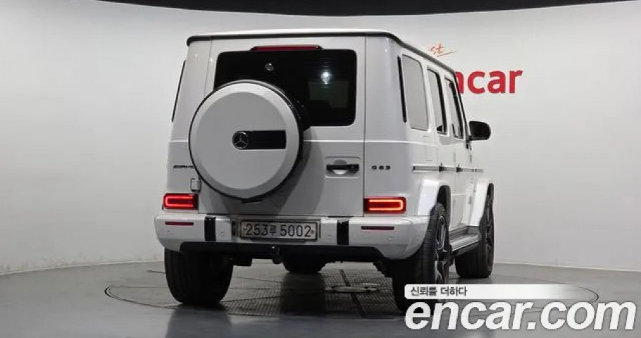 Mercedes-Benz G-Class 