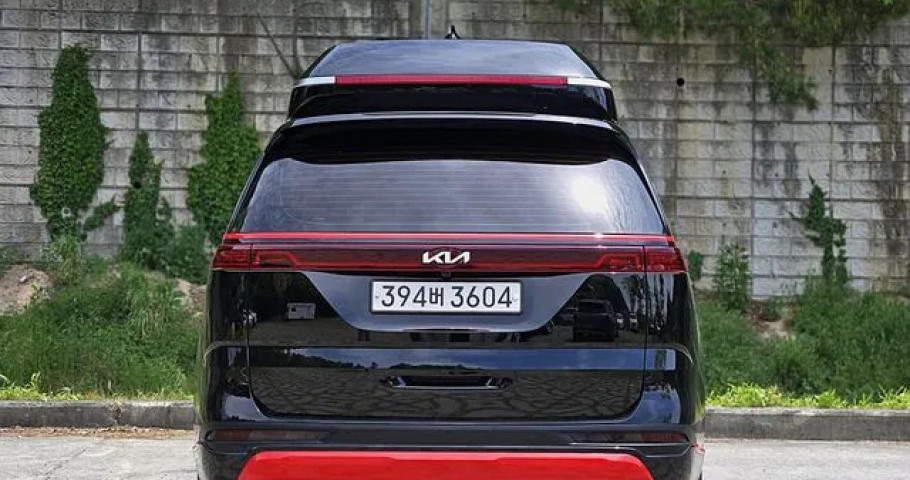 Kia Carnival 