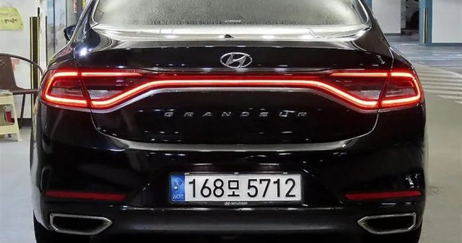 Hyundai Grandeur 
