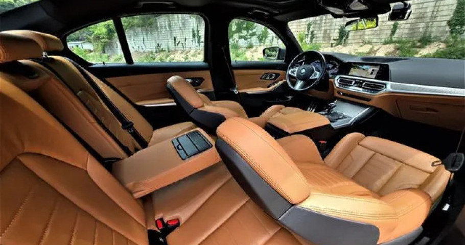 Bmw 3-Series 