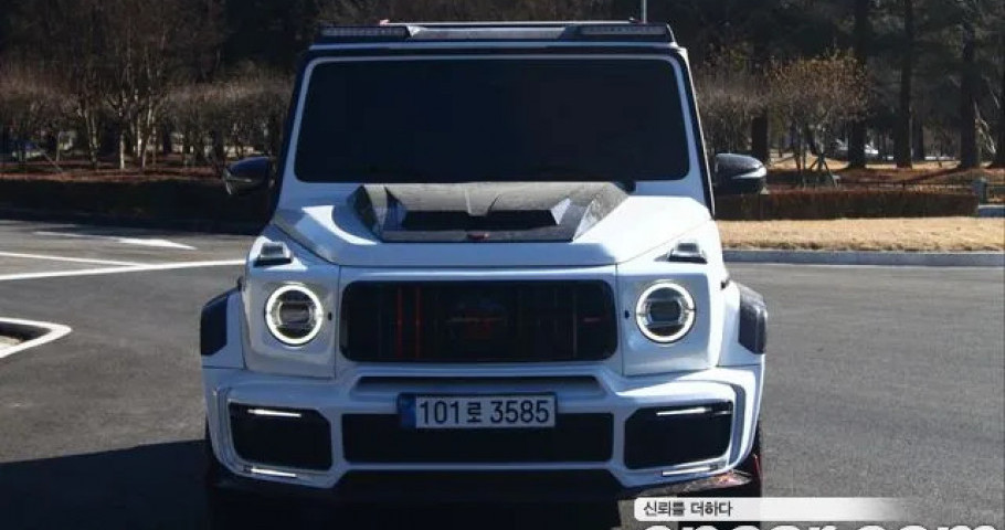 Mercedes-Benz G-Class 
