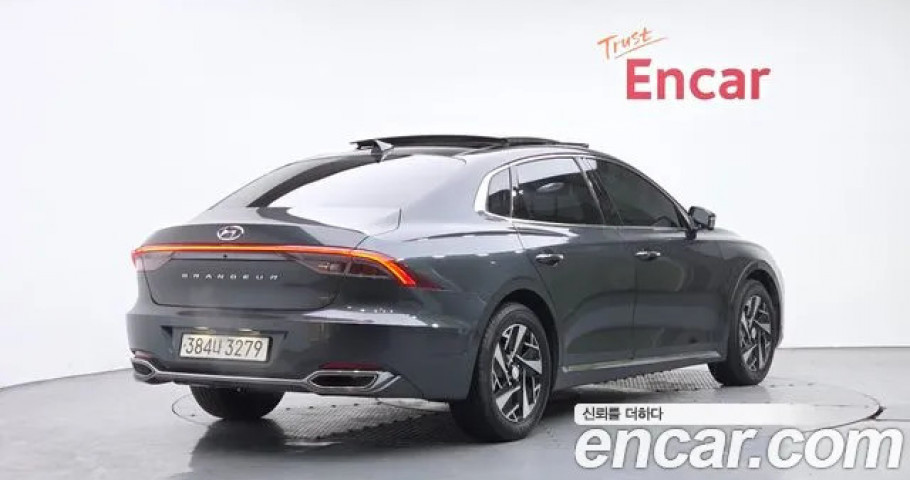 Hyundai Grandeur 