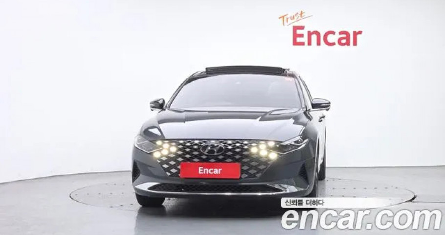 Hyundai Grandeur 