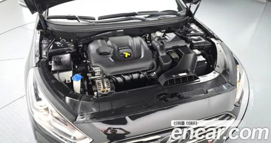 Hyundai Sonata 