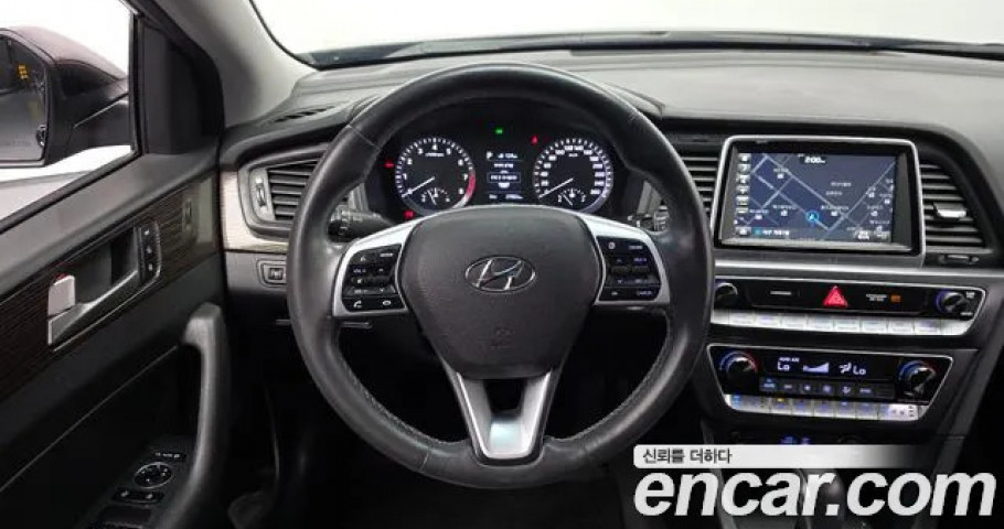 Hyundai Sonata 