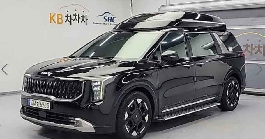 Kia Carnival 