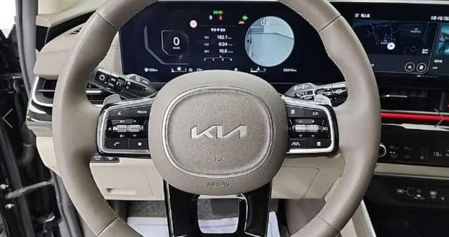 Kia Carnival 