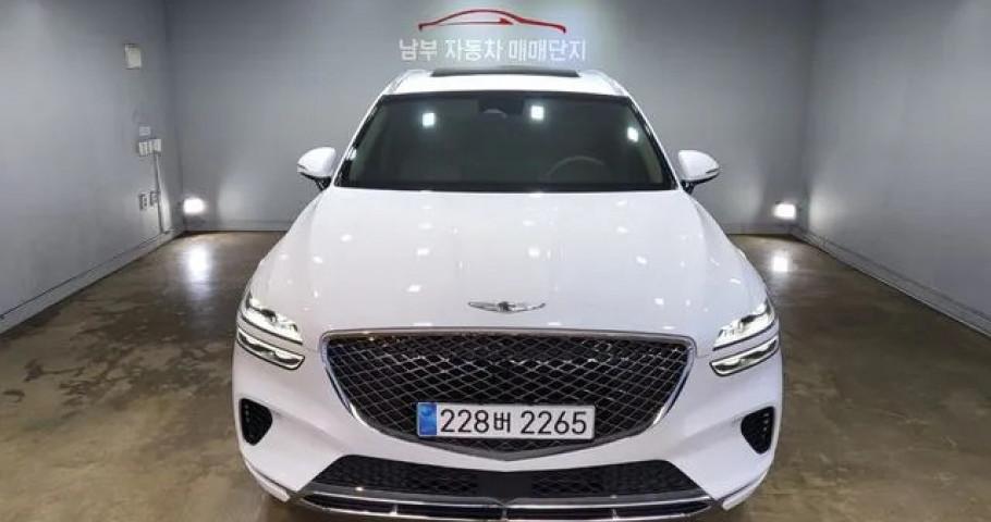 Genesis Gv70 
