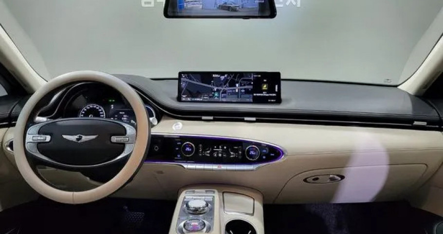Genesis Gv70 