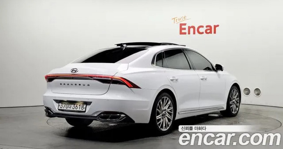 Hyundai Grandeur 