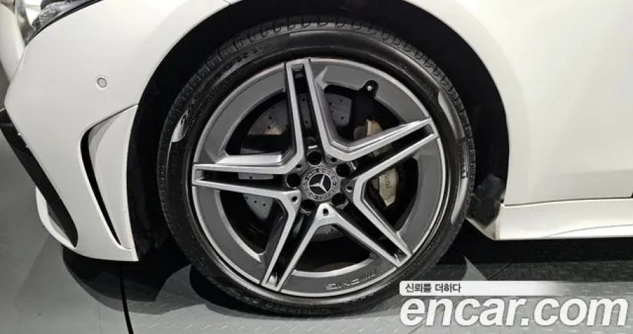 Mercedes-Benz Cls-Class 