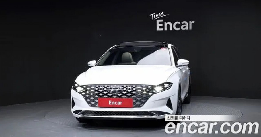 Hyundai Grandeur 