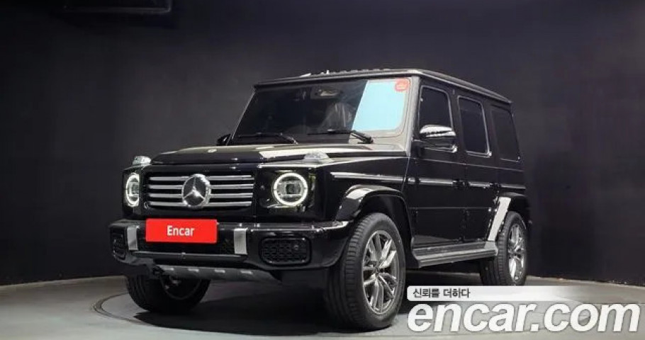 Mercedes-Benz G-Class 