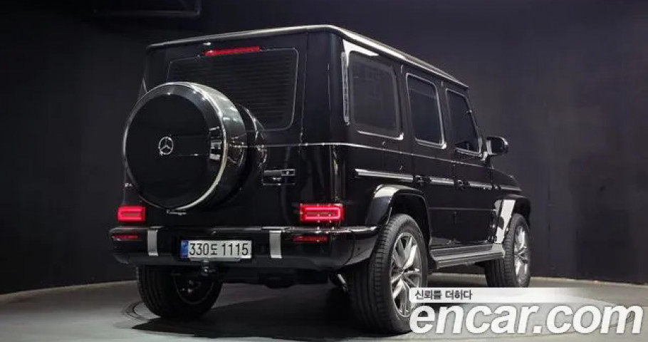 Mercedes-Benz G-Class 
