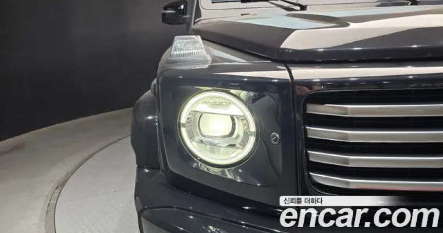 Mercedes-Benz G-Class 