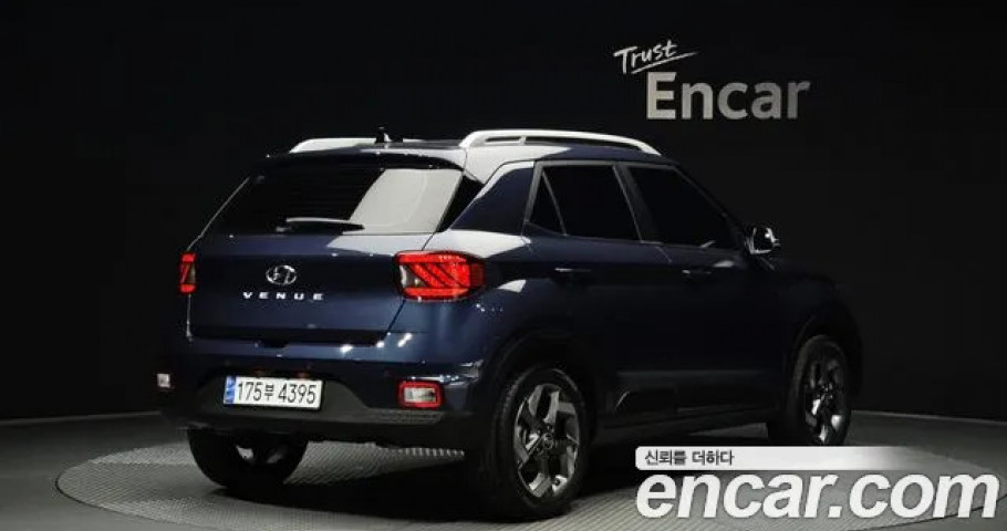Hyundai Venue 