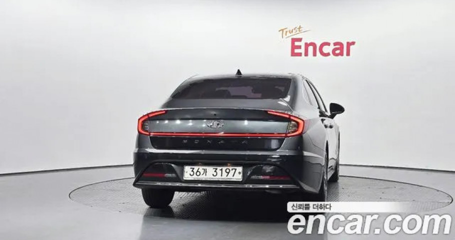 Hyundai Sonata 